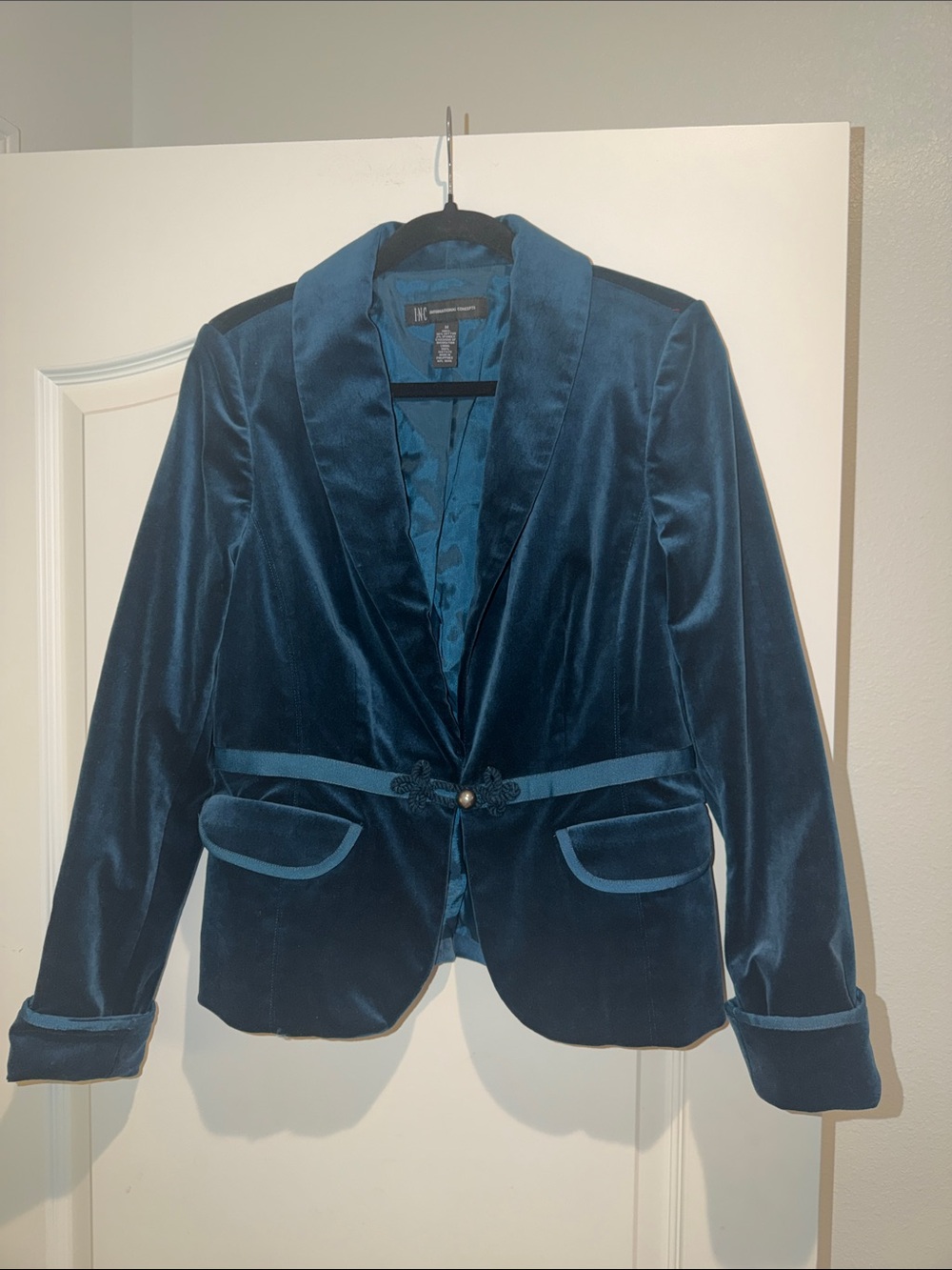 Blue velvet blazer size medium
